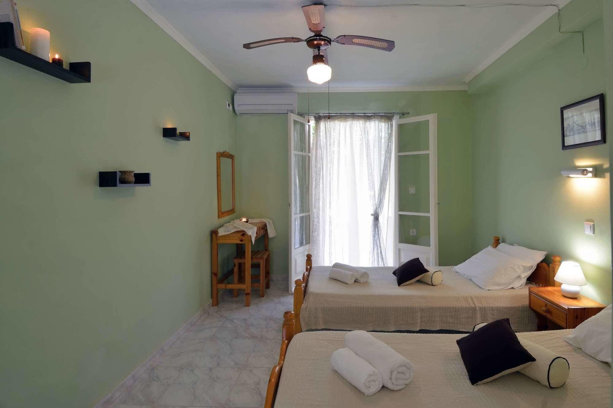 Damaskis Kassiopi Studios Eksteriør billede